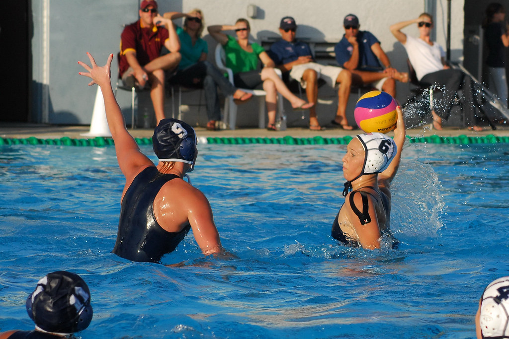Kelly Mendoza, USA Water Polo Junior National Team athlete… Flickr