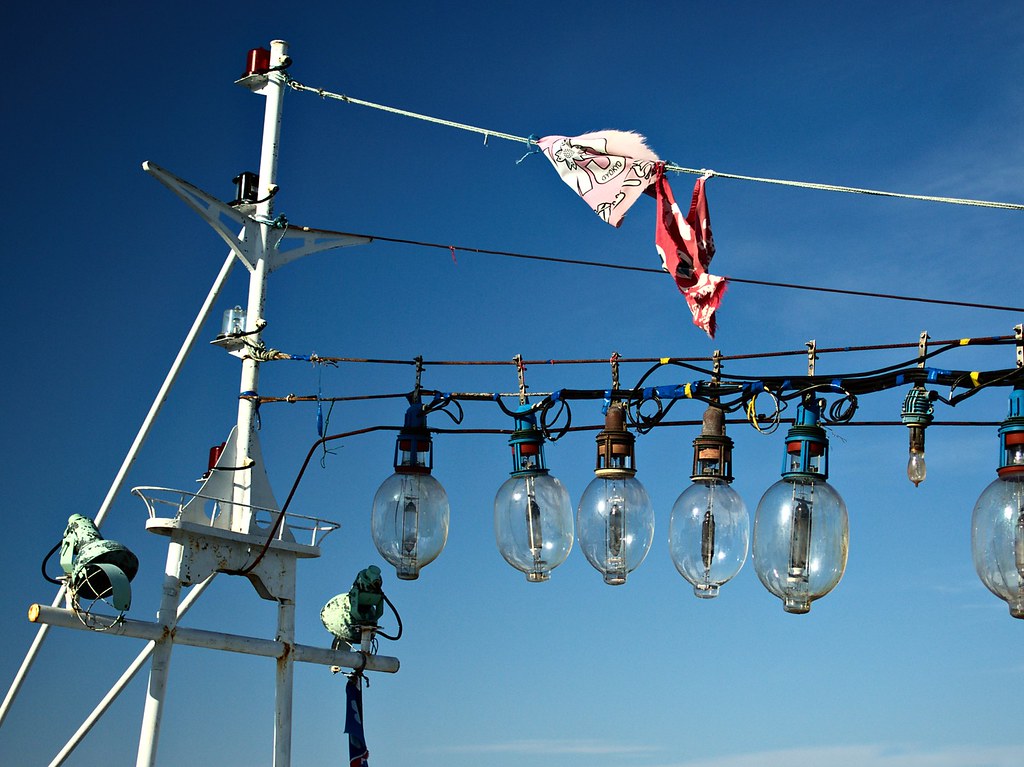 Squid Hunter Squid fishing boat with the lights used to at… Flickr