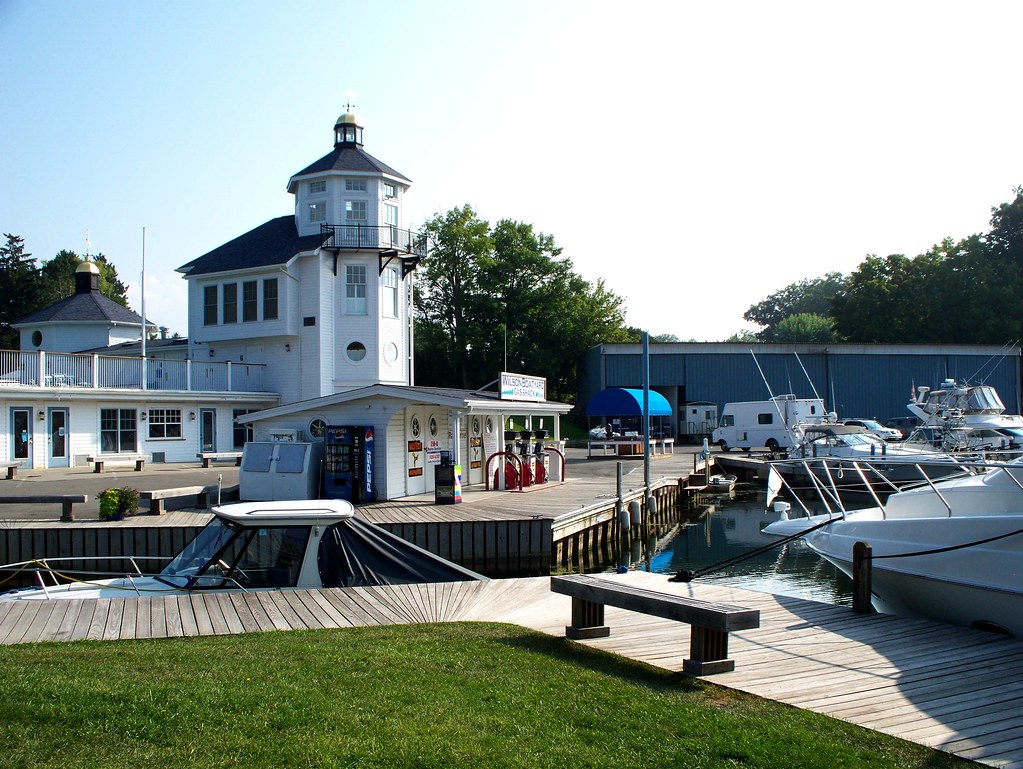 Wilson, NY Harbor & Marina as seen from The Wilson Boat … Flickr