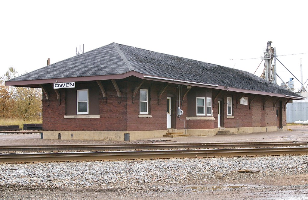 Owen, Wisconsin train station Former Soo Line station now … Flickr