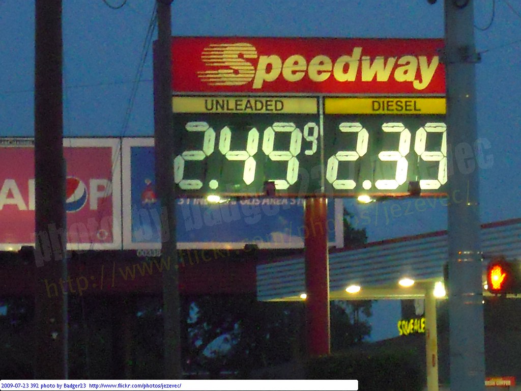 Speedway Gas Station 20090723 392 Badger 23 / jezevec Flickr