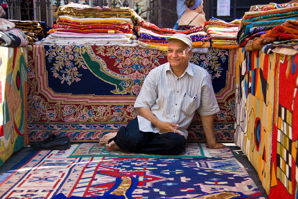 smallRugSalesman tsiganka_aza Flickr