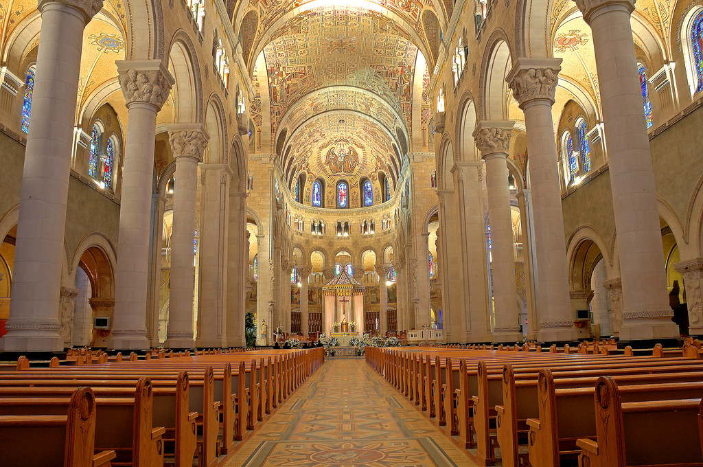 Basilica of SainteAnne de Beaupré Basilica of SainteAnne… Flickr