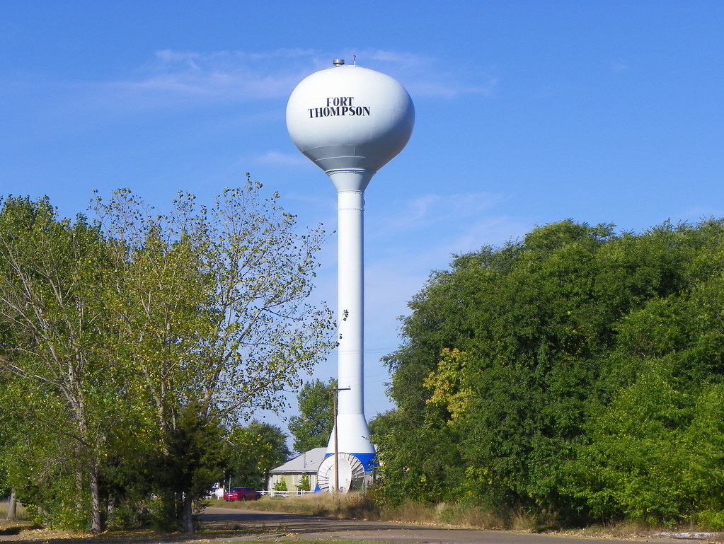 Fort Thompson Water Tower Fort Thompson, in Buffalo County… Flickr