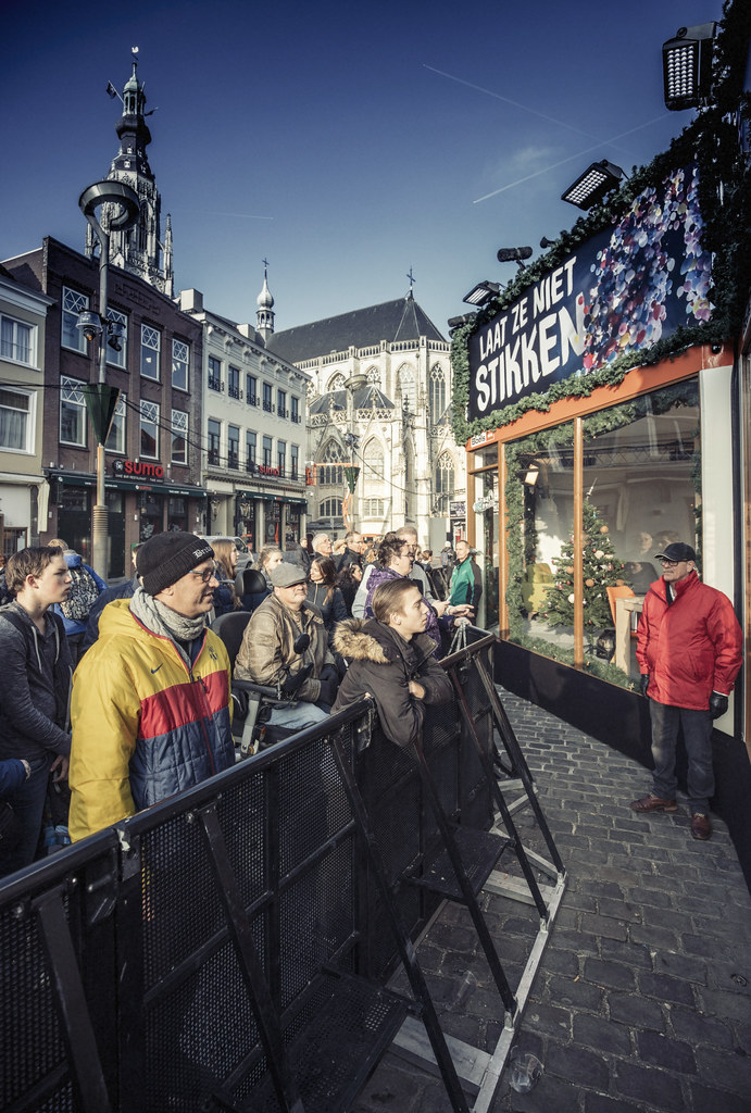 Glazen Huis in Breda 3FM Serious Request 2016 vraagt aanda… Flickr
