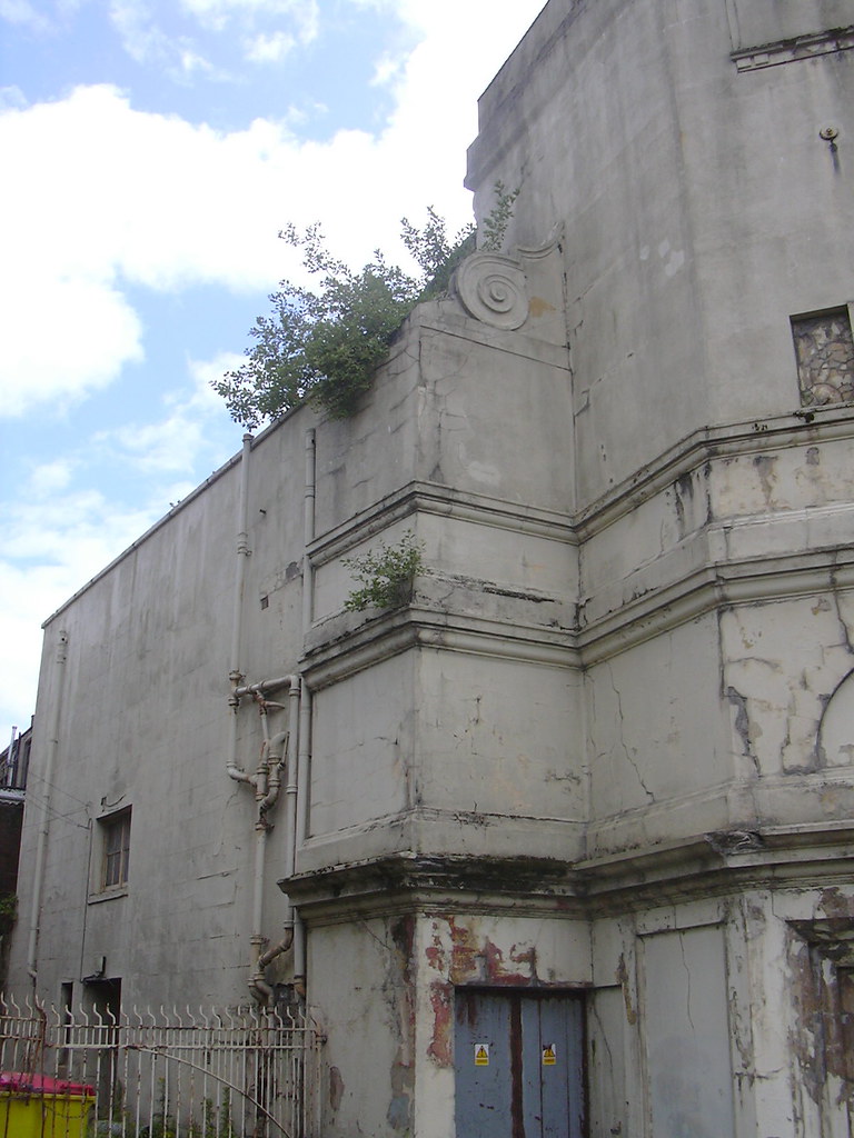 Empire Theatre, Cow Lane, Burnley Empire Music Hall, Empir… Flickr