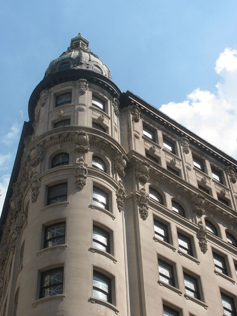 The NoMad The Johnston Building, a 1903 building at 1170 B… Flickr