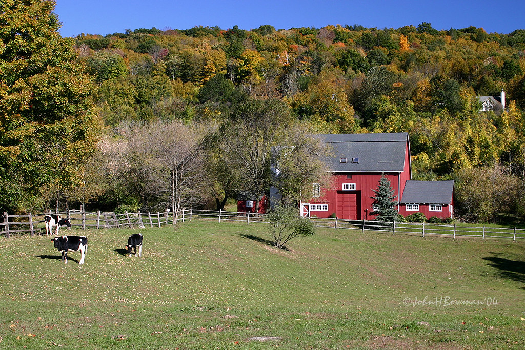 Red Barn Connecticut Northwest Connecticut farm. The fir… Flickr