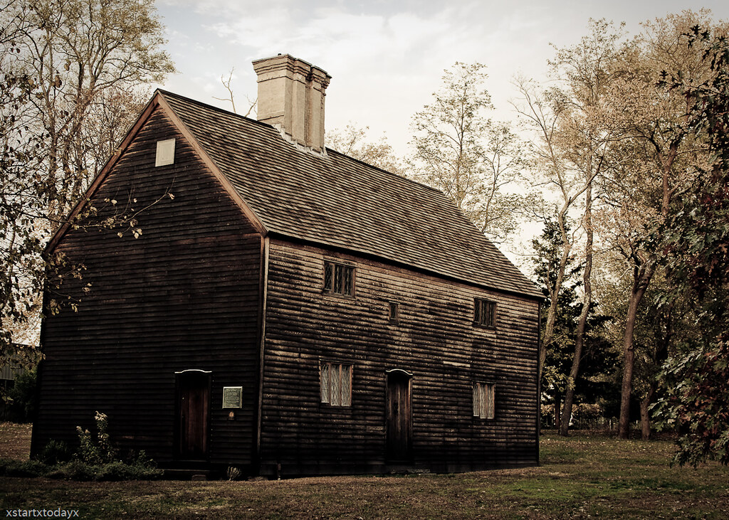 11/1/2009 Cutchogue Old House "THE OLD HOUSE, built in 1… Flickr