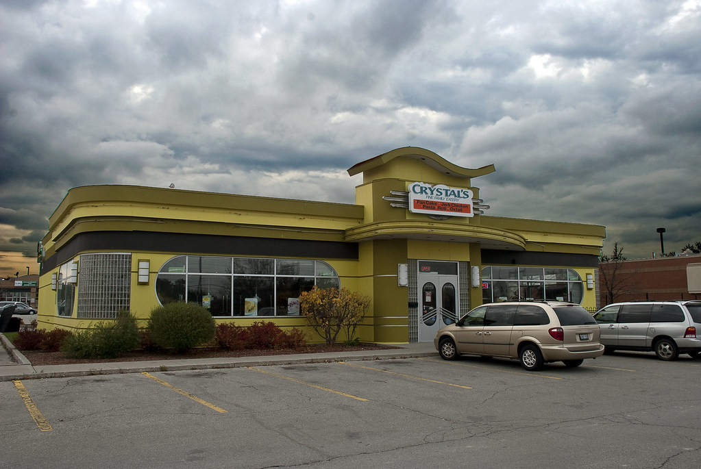 Crystal's Diner! Random Diner I saw while visiting some fr… Flickr