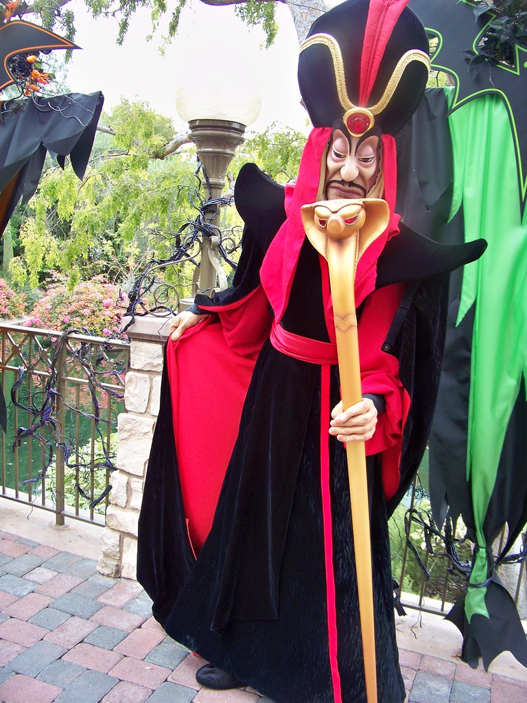 Jafar at the Disney Villains MeetAndGreet Loren Javier Flickr