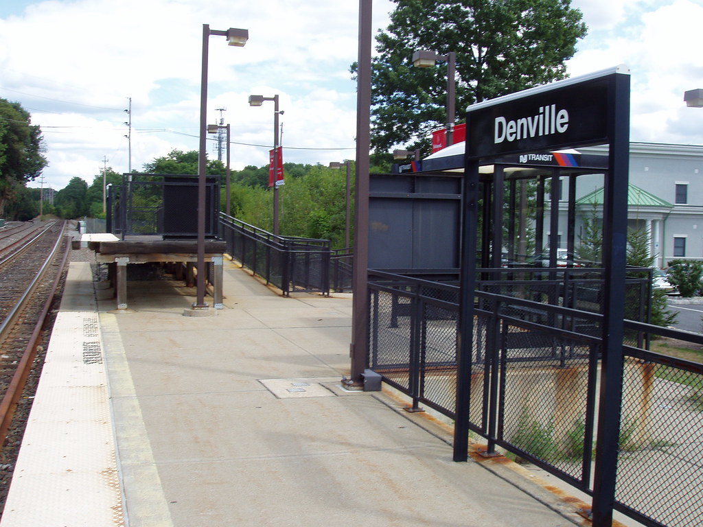 NJ Transit Denville Station (Boonton Line) R36 Coach Flickr