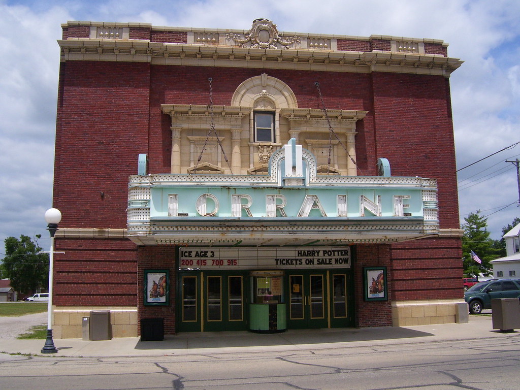 Hoopeston IL Lorraine Theatre karas hall Flickr
