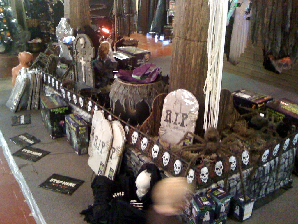Spirit Halloween Store The Spirit Halloween store is now o… Flickr