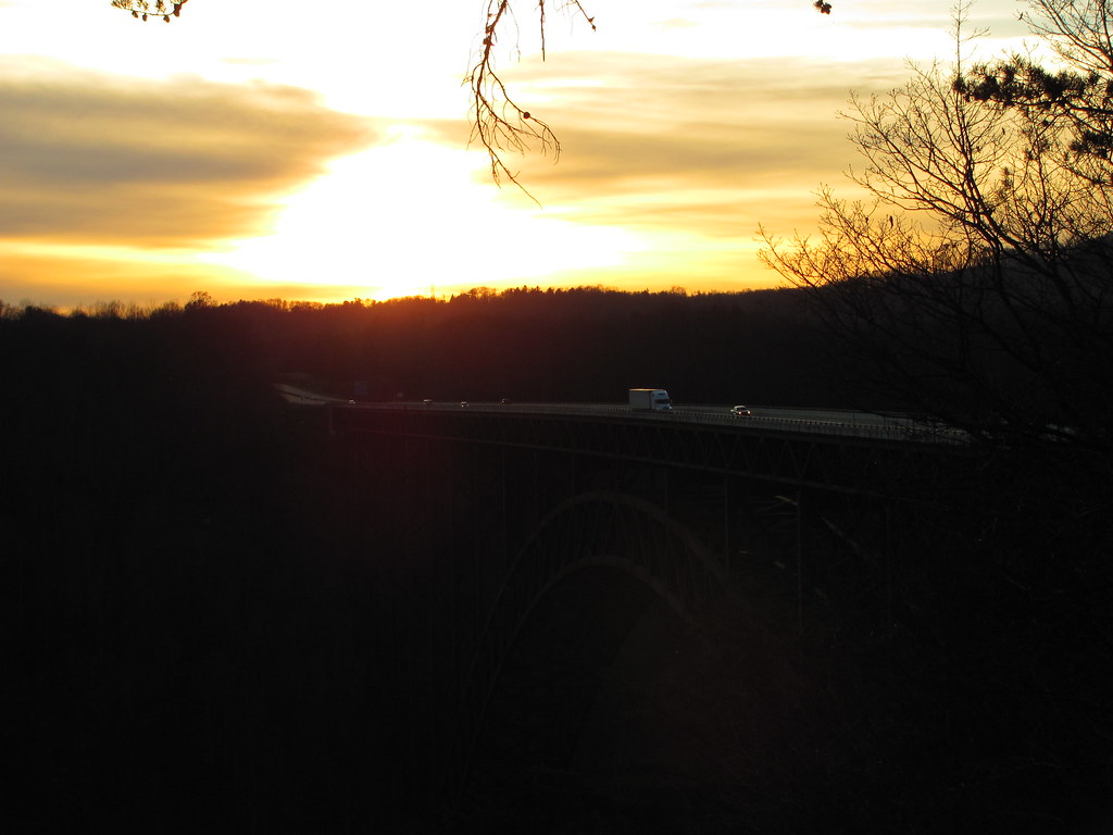 New River Bridge Sunset Taking pictures of the New R… Flickr