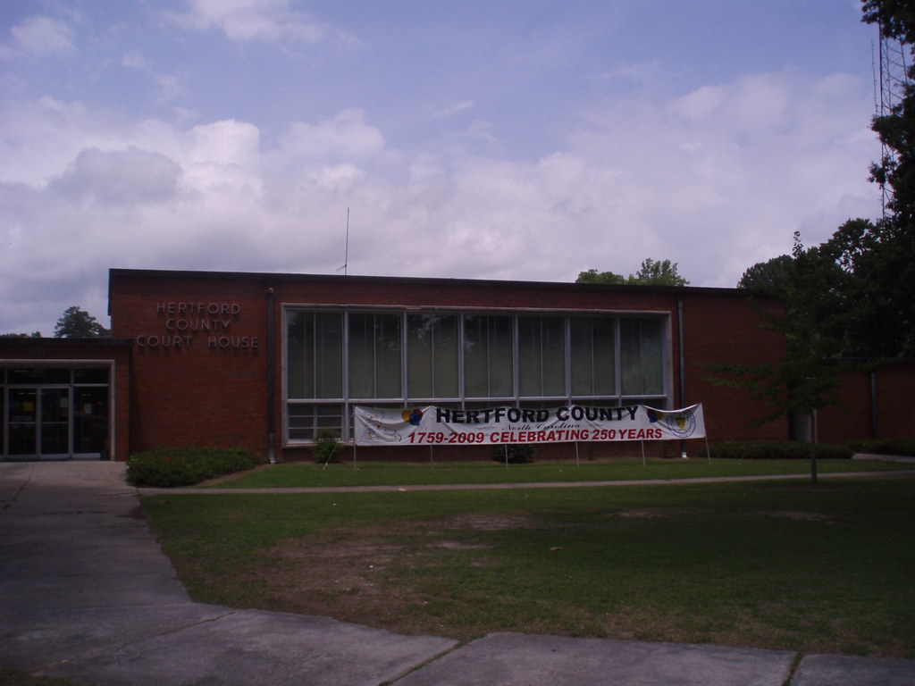 Hertford County Courthouse, Winton NC I dunno what happene… Flickr