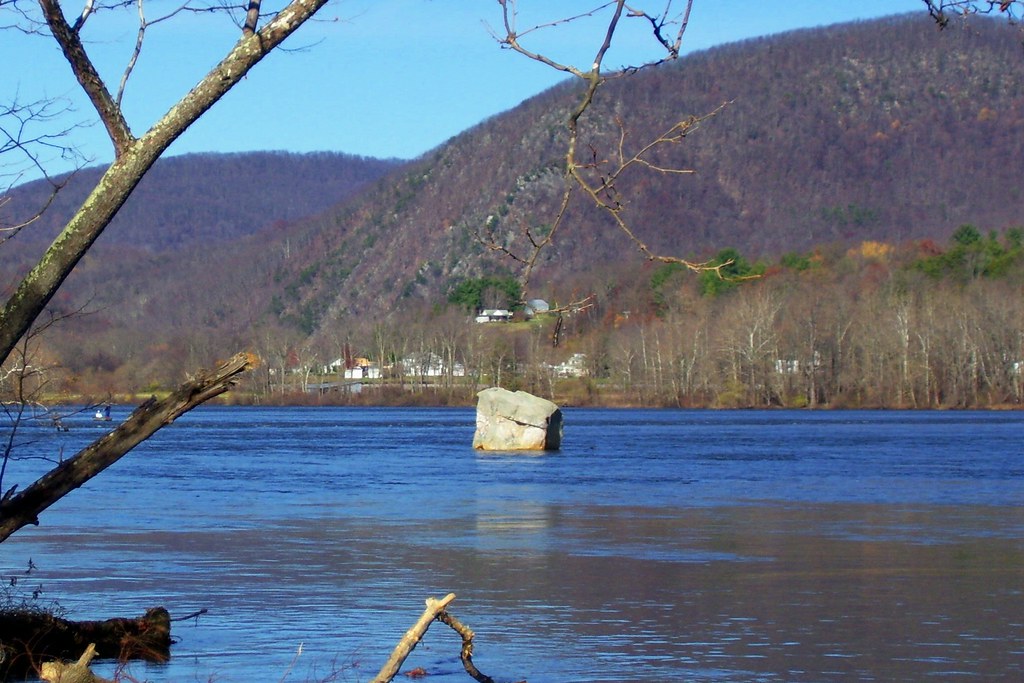 WHITE ROCK New River Parrott Virginia lewsviews Flickr