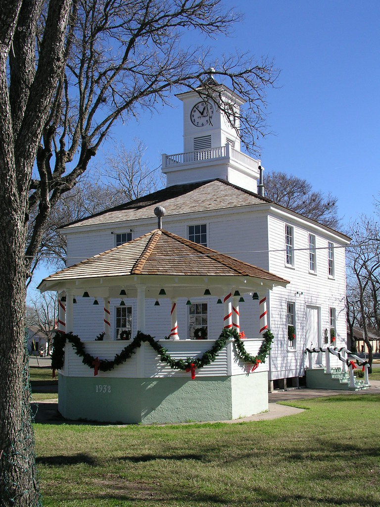 Precinct Courthouse, Fayetteville, TX P1040613 David Stall Flickr