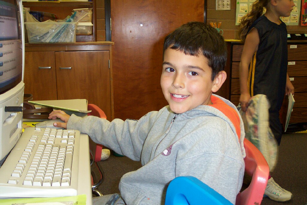 Max at Mt. Stuart Elementary School At his new school in E… Flickr