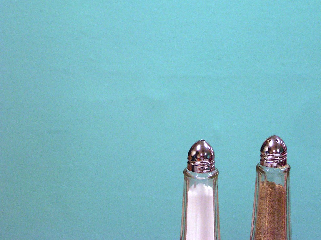 Salt and pepper in Debenhams' Café Desire. (Cellar, cruet,… Flickr