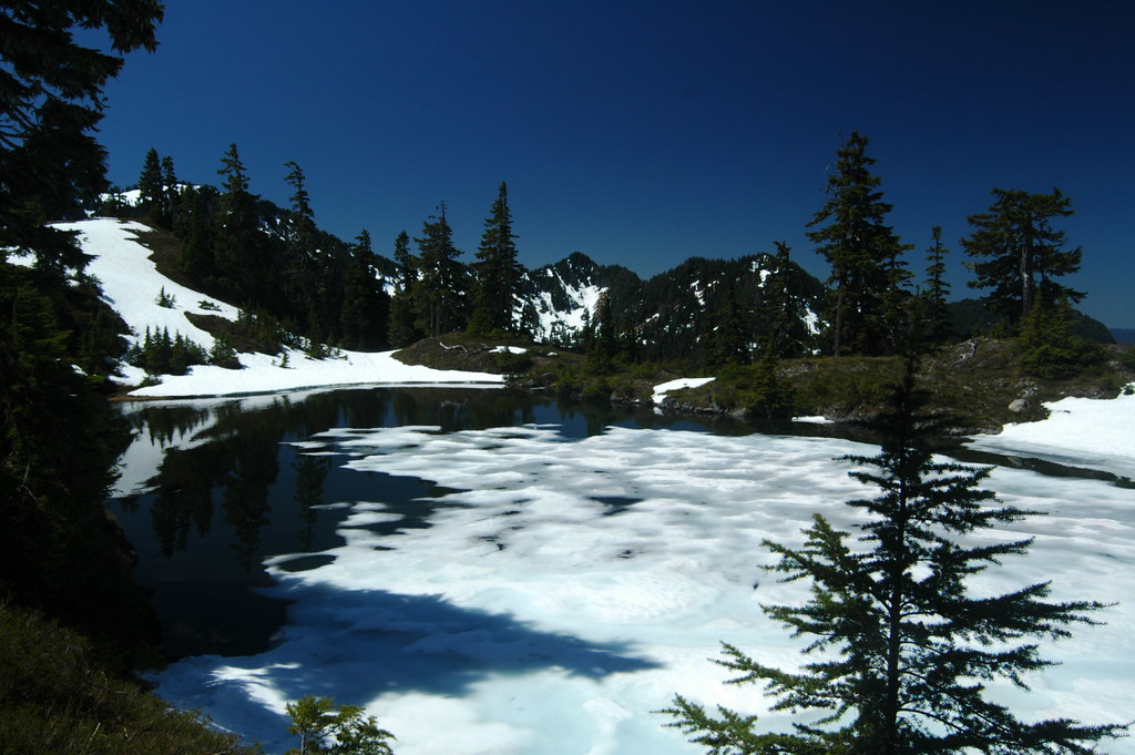 Lake Success Lake Success in a very low snow year. This ph… Flickr