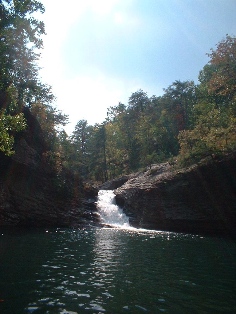 Lula lake and smaller waterfall, Lookout Mountain Just Min… Flickr