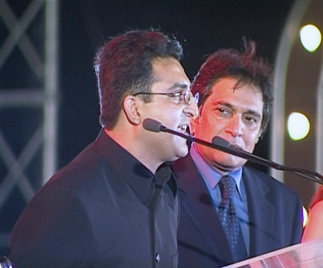 Kamran Qureshi taking Best Director Award Kamran Qureshi t… Flickr