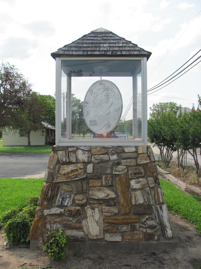 Dime, in a box. In Dime Box. Texas. Erika Flickr