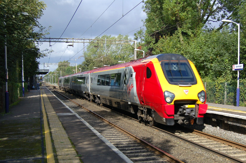 Virgin Class 220 220013 Bramhall Virgin Cross Country Vo… Flickr