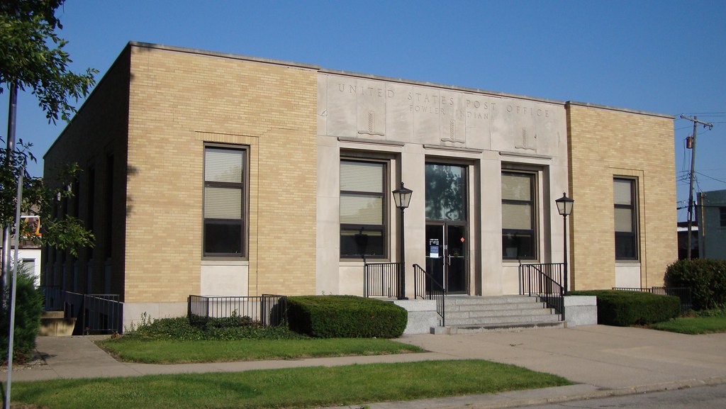 Post Office 47944 (Fowler, Indiana) Built in 1939 courthouselover