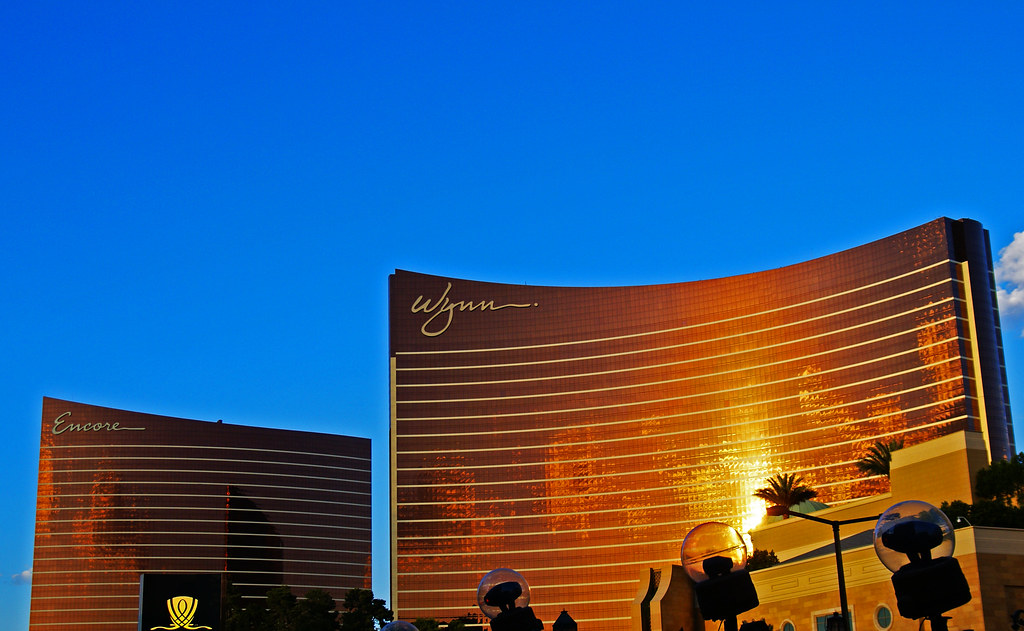 Wynn & Encore.... 4750 rooms for 5 billions a deal !… Flickr