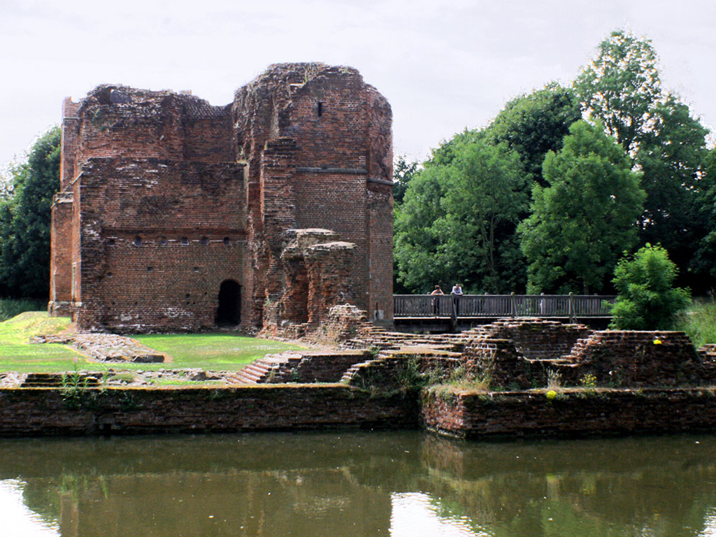 Kirby Muxloe Castle, Leicester Kirby Muxloe castle this on… Flickr