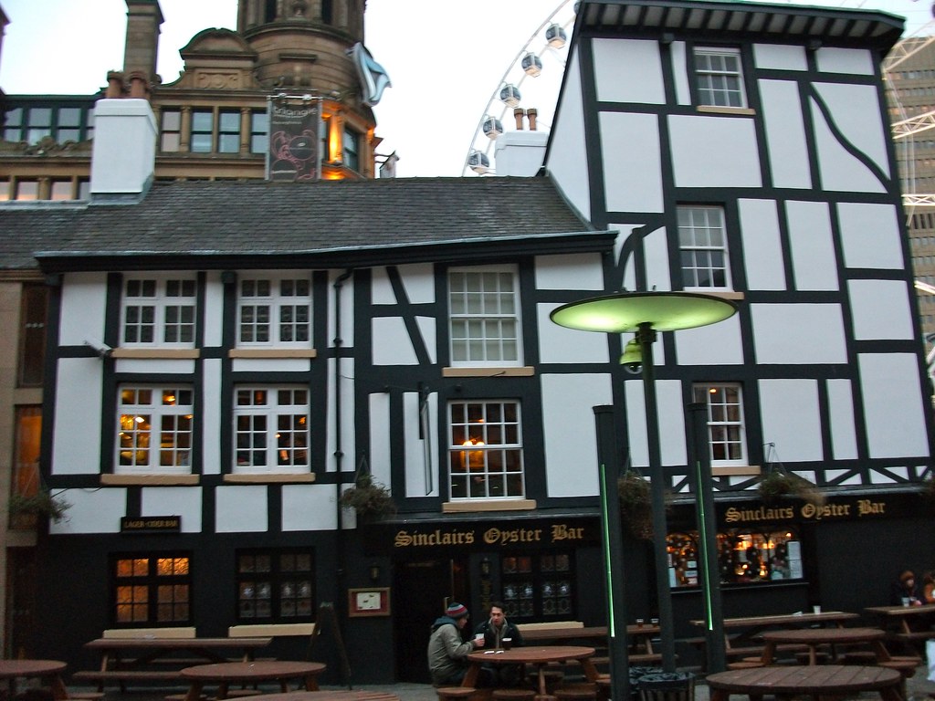Sinclair's Oyster Bar, Manchester This is one of the oldes… Flickr