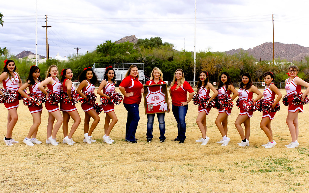 A.H.S. Cheer Football 2016 AJO HIGH SCHOOL CHEERLEADERS FO… Flickr