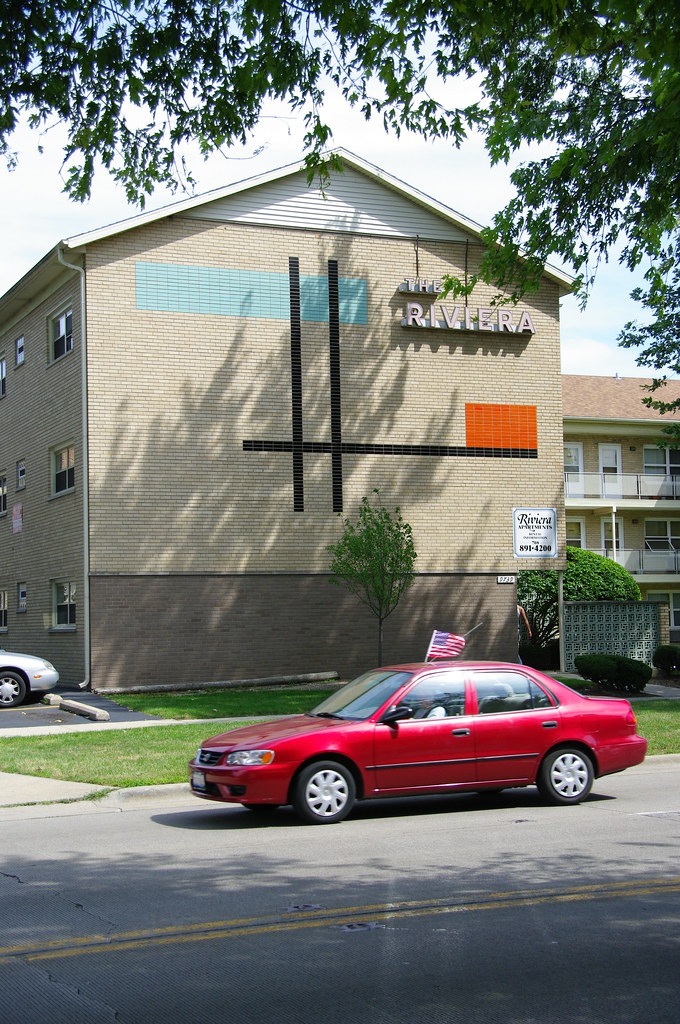 The Riviera Apartments Evergreen Park, IL. Roberto41144 Flickr