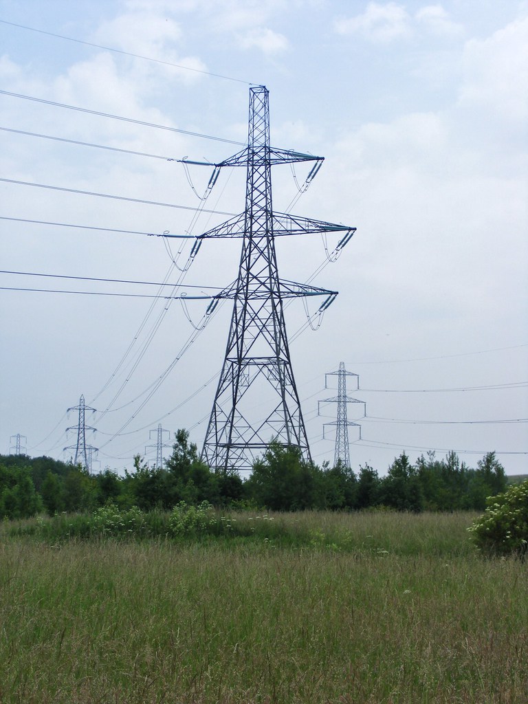 Cowpen Bewley Pylons Six pylons...yes six,in the one shot.… Flickr