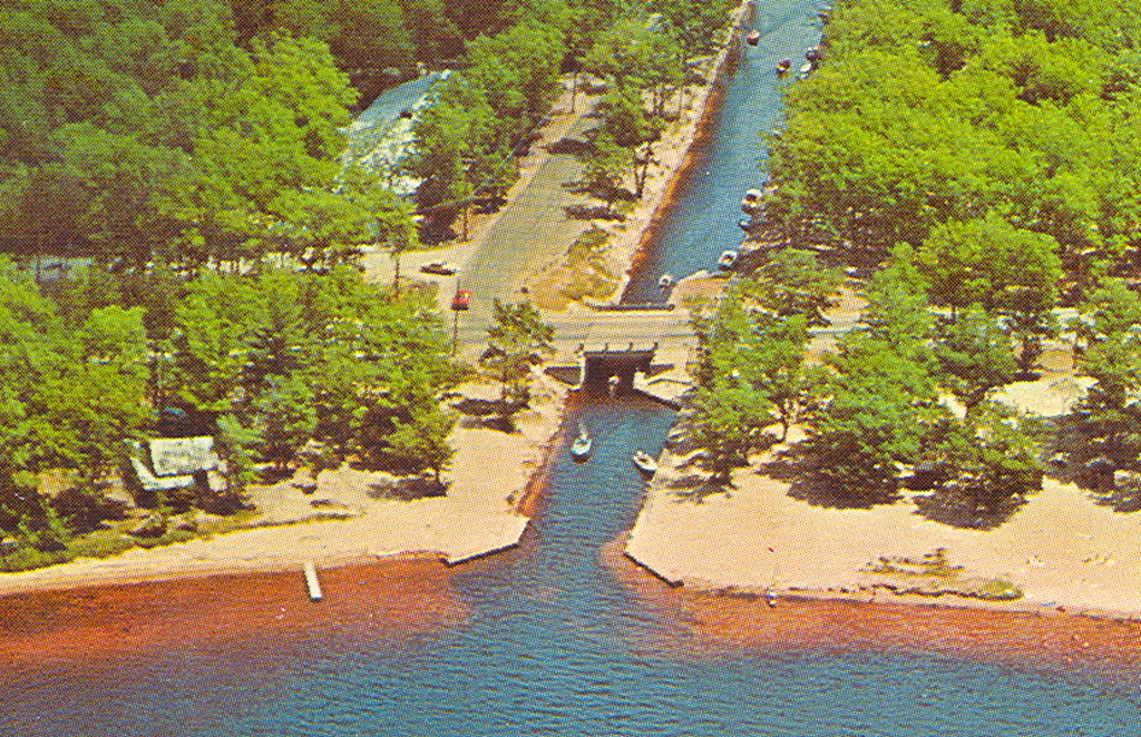 Cadillac MI NICE Aerial View Lake Mitchell and Lake Cadill… Flickr