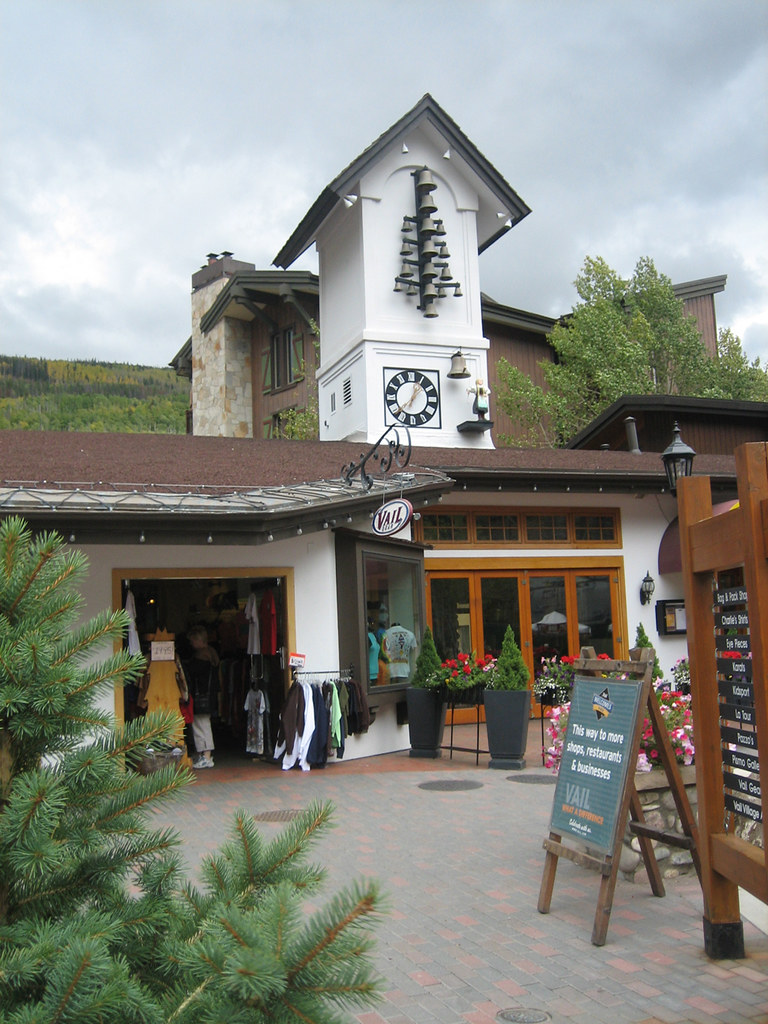 Vail Village Shop Vail Village 20 September 2009 Vai… Alex