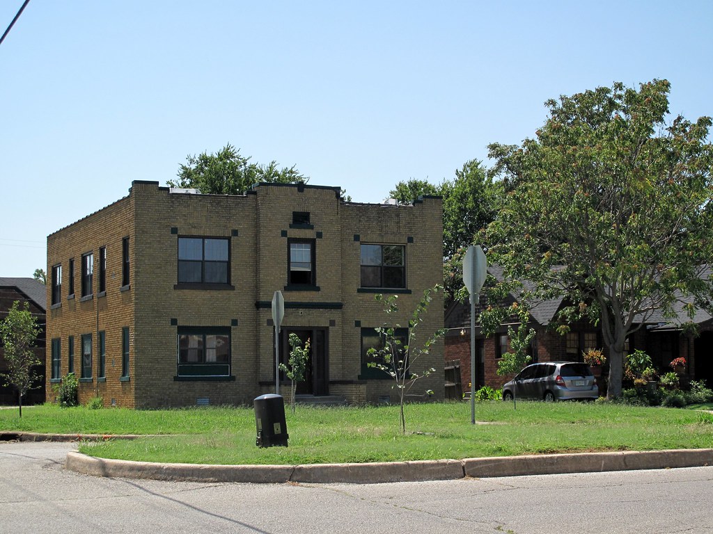 A Fourplex in OKC's Mesta Park Matthew Rutledge Flickr