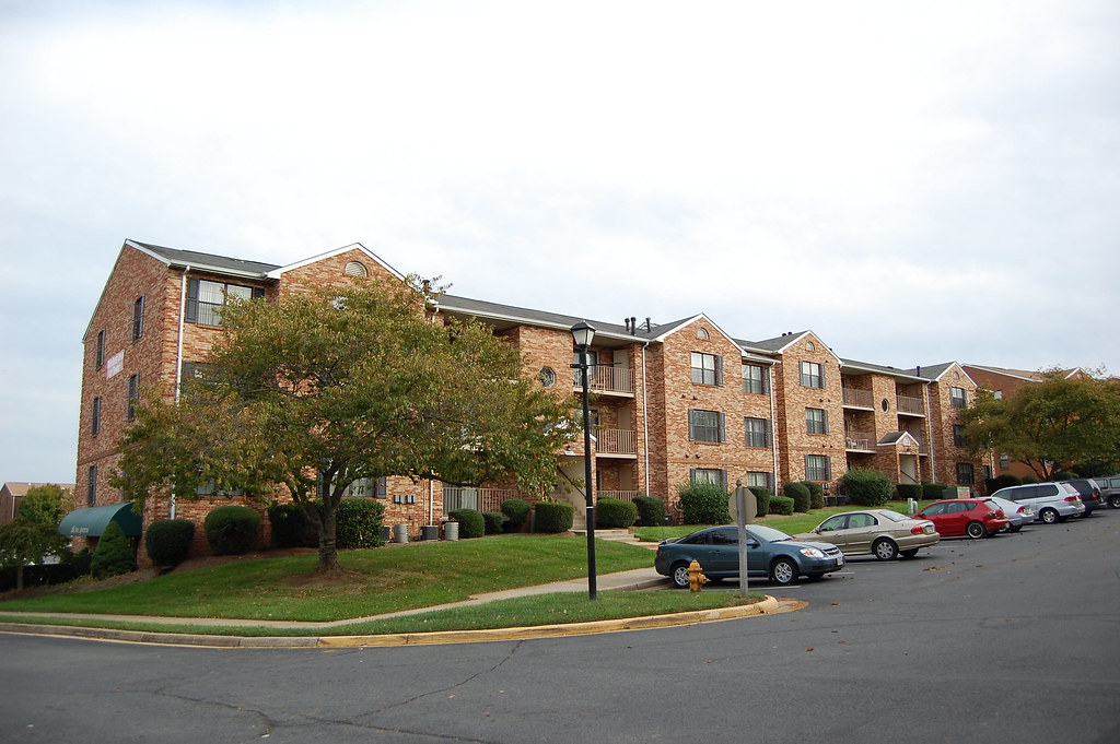 Dale Forest Apartments, Dale City, Viriginia, Nikon D40 Flickr