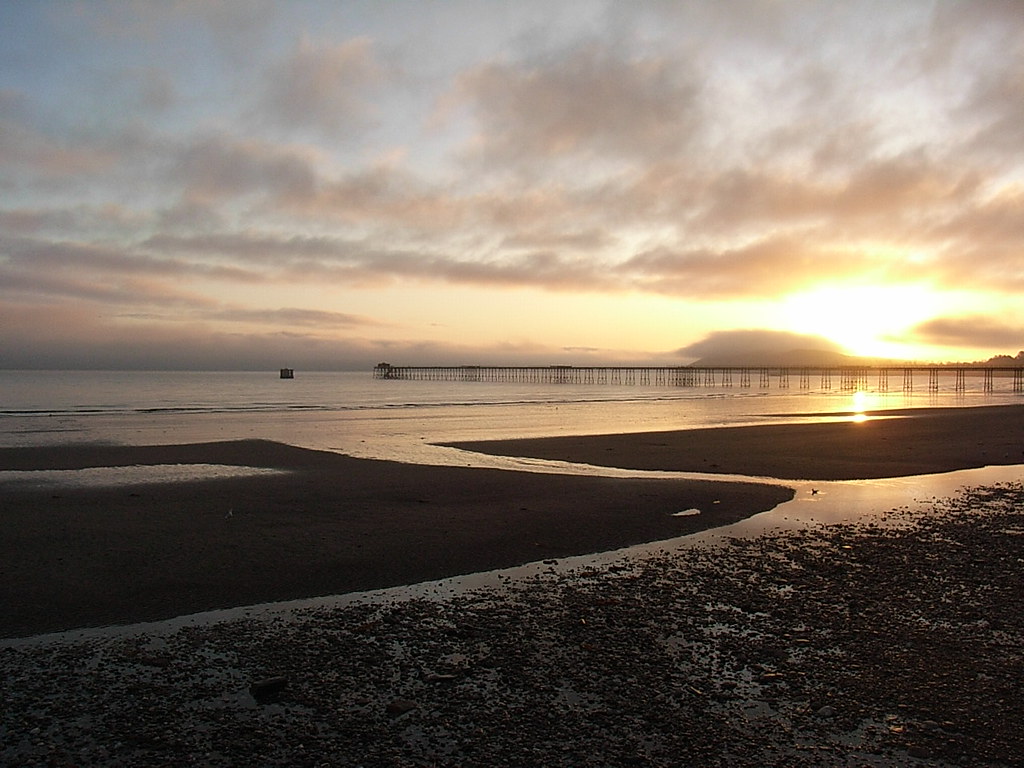 Ramsey Beach with Pier Exif_JPEG_PICTURE CycleSeven Flickr