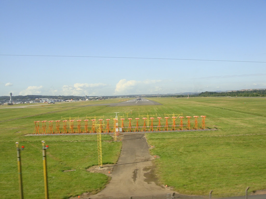 Runway At Edinburgh Airport Spoons! Flickr