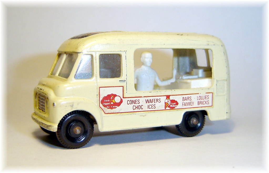Matchbox 47b Commer Ice Cream Canteen (1963) Paul Higginbottom Flickr