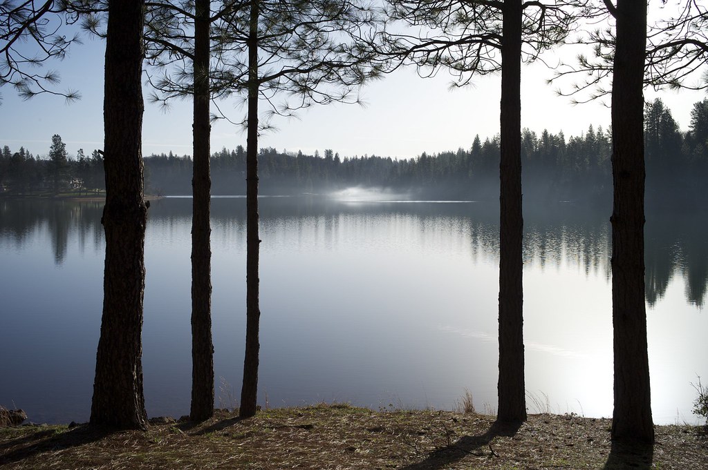 Lake Combie Guillaume Lebleu Flickr