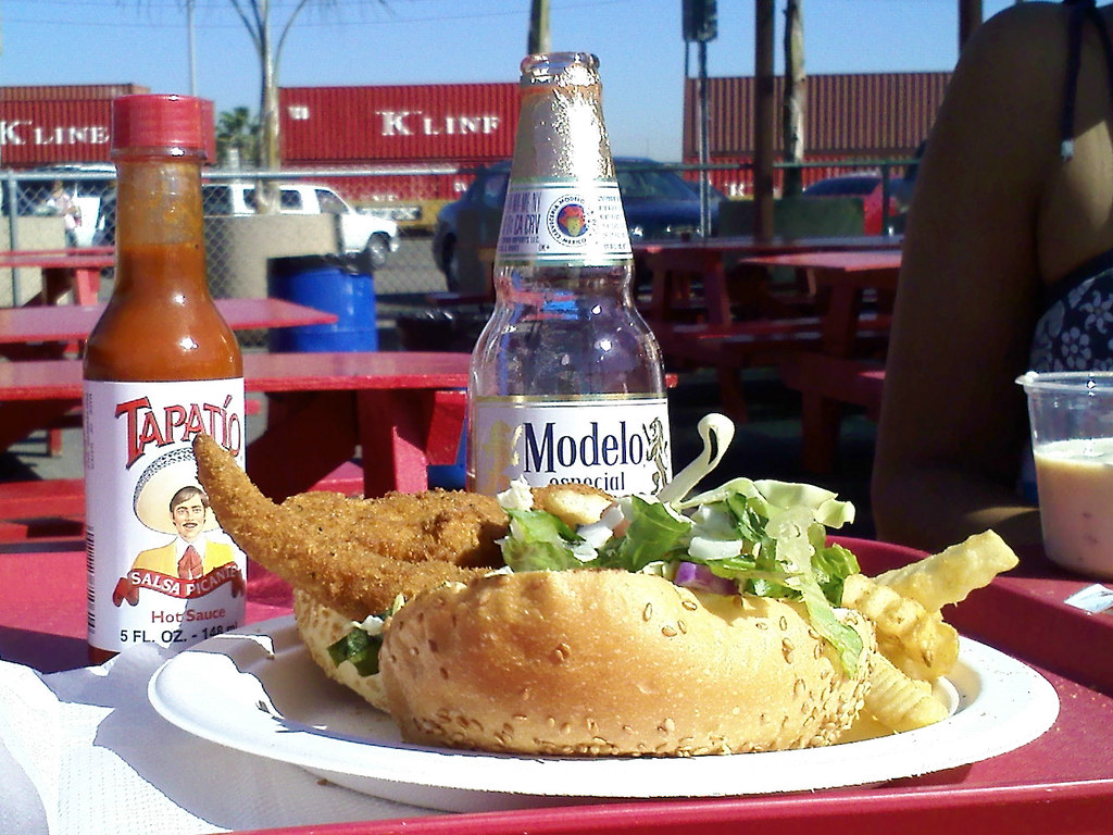 Fish Sandwich Plate Berth 55 Fish Market & Seafood Deli is… Flickr