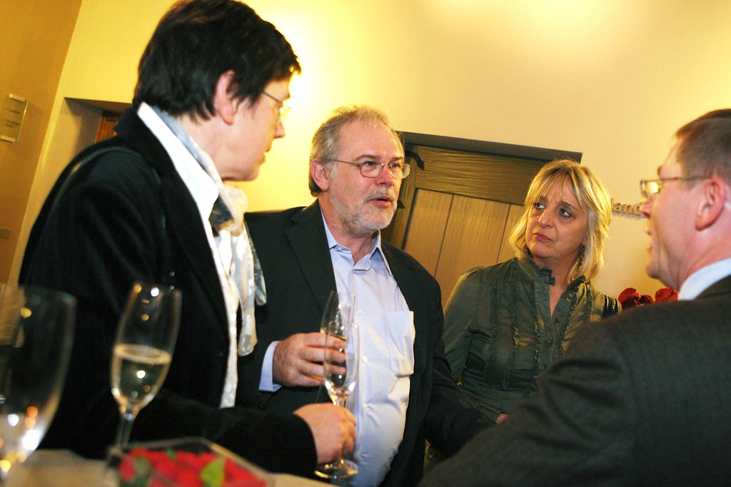 D1000045 VRGAlumni Flickr