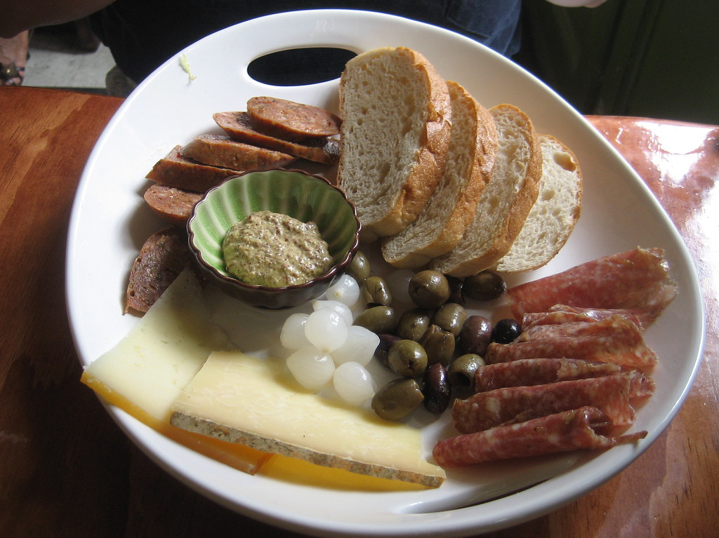 Green Goddess Ploughmans Lunch Lunch at the Green Goddess,… Flickr