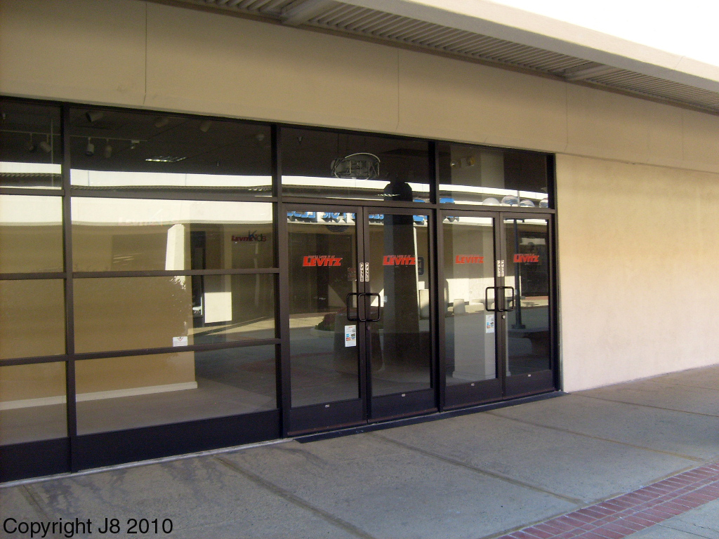 Levitz Furniture San Jose, CA 5353 Almaden Expressway in A… Flickr