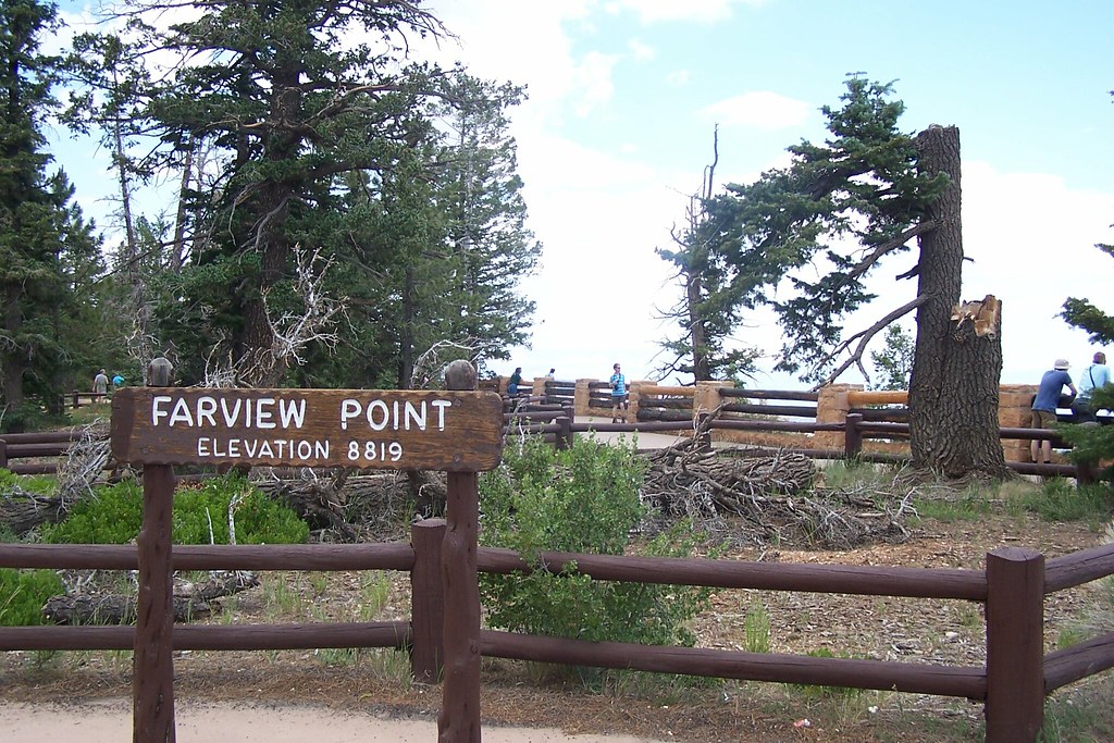 Fairview Point Bryce Canyon National Park, Utah J. Stephen Conn