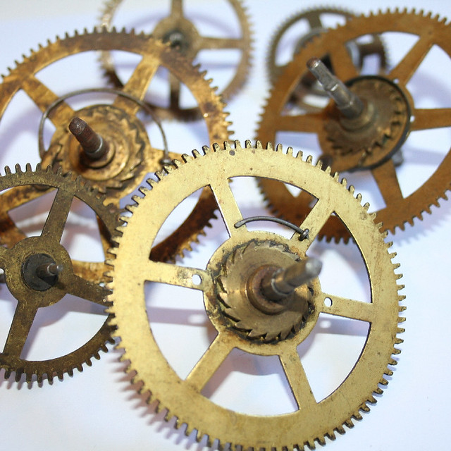 Extra Large Antique Clock Gears a photo on Flickriver